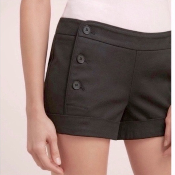 Aritzia Talula Starboard Shorts Size 6 - Picture 2 of 7